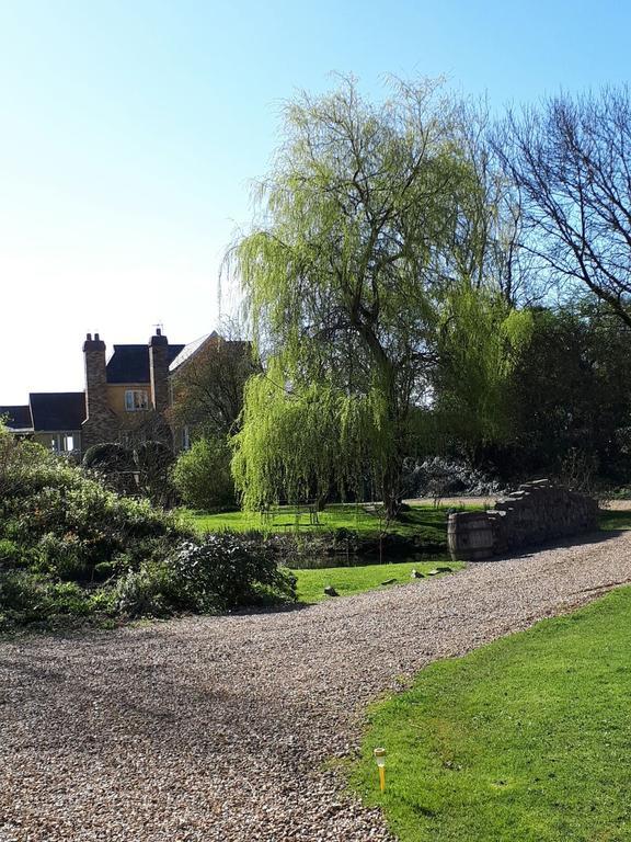 Glyndwr Vineyard Hotel Cowbridge Eksteriør billede
